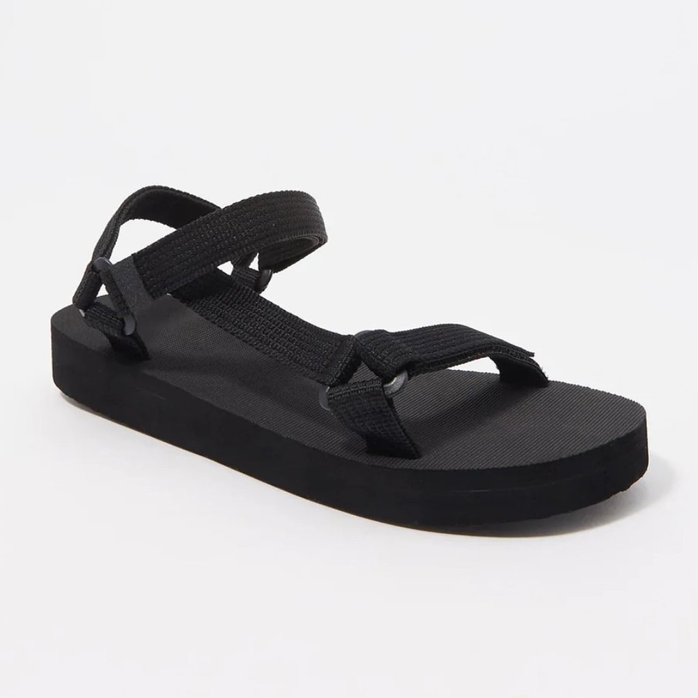 Streetwear Society Classic Velcro Strap Sandals in Black